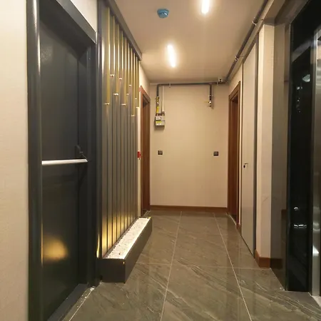 Questa Deluxe Apartahotel